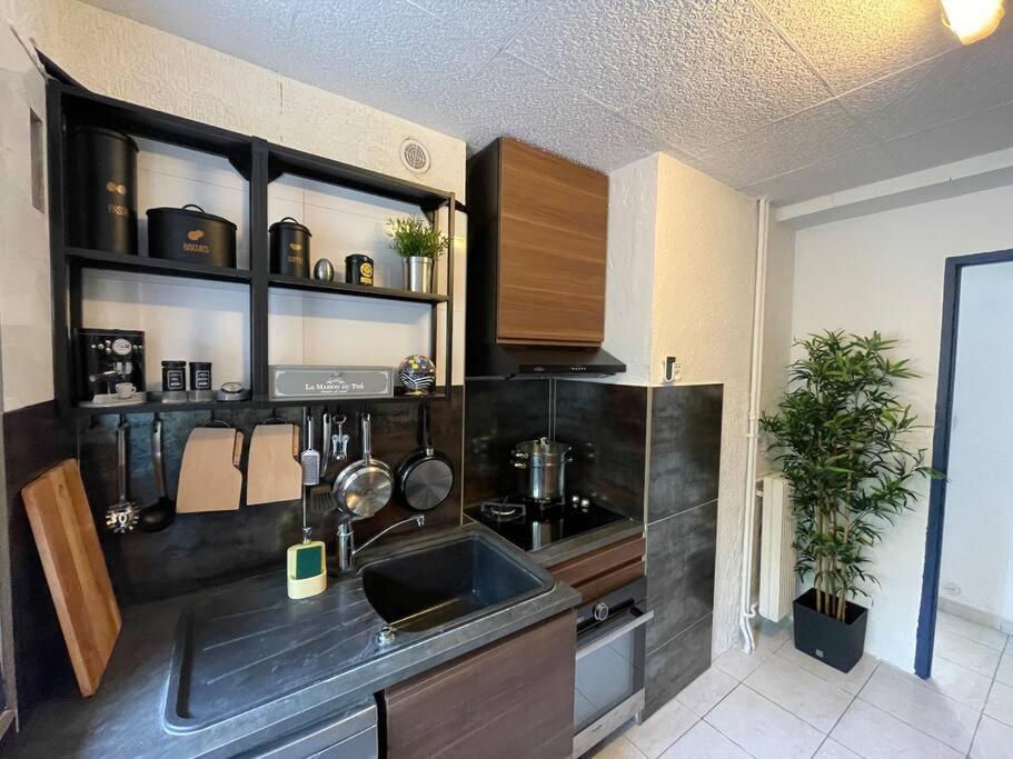 Apartment Jolie T3 Refait A Neuf A
