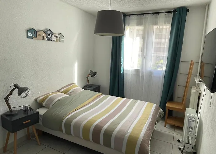 Jolie Charmant T3 Refait A Neuf A Marseille